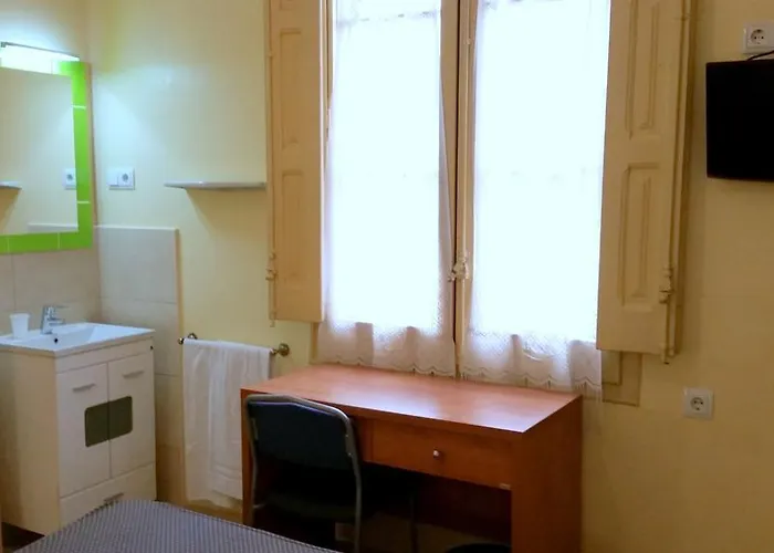 Capitol Ramblas Гостевой дом Барселона