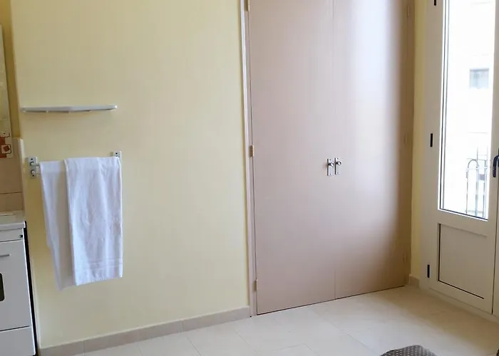 Capitol Ramblas Гостевой дом Барселона